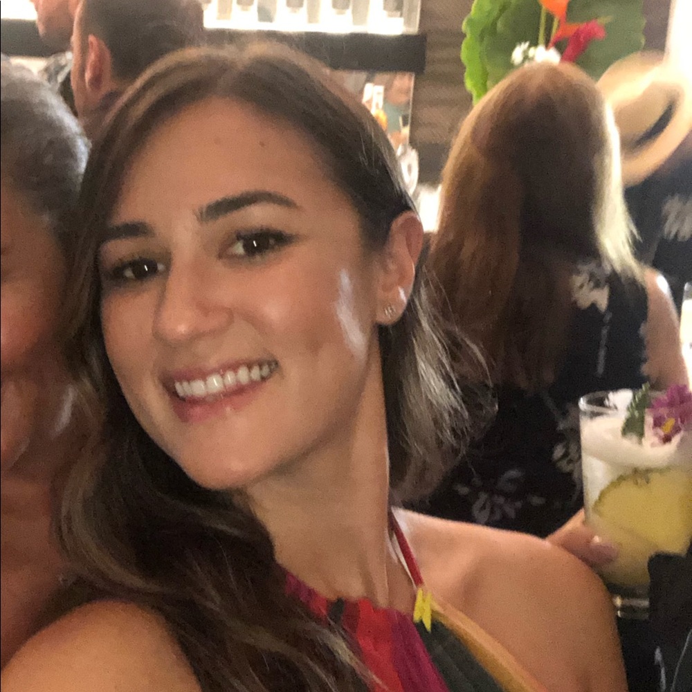 Meet your Posher, Jenn